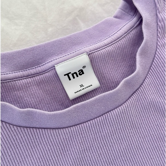 Aritzia Tna Ribbed Cropped Longsleeve Gd Light Iris Purple - Picture 5 of 10